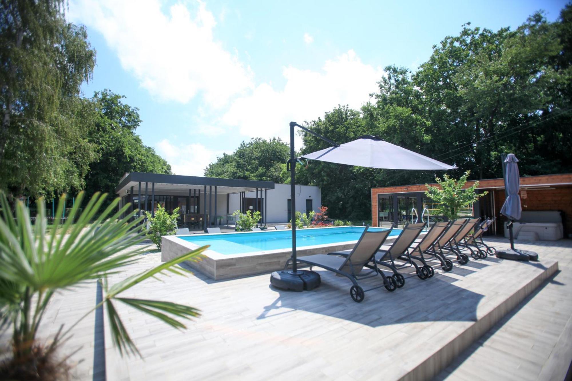 Mohacsi Wellness Vendeghaz Es Lovasklub Hotel Ngoại thất bức ảnh